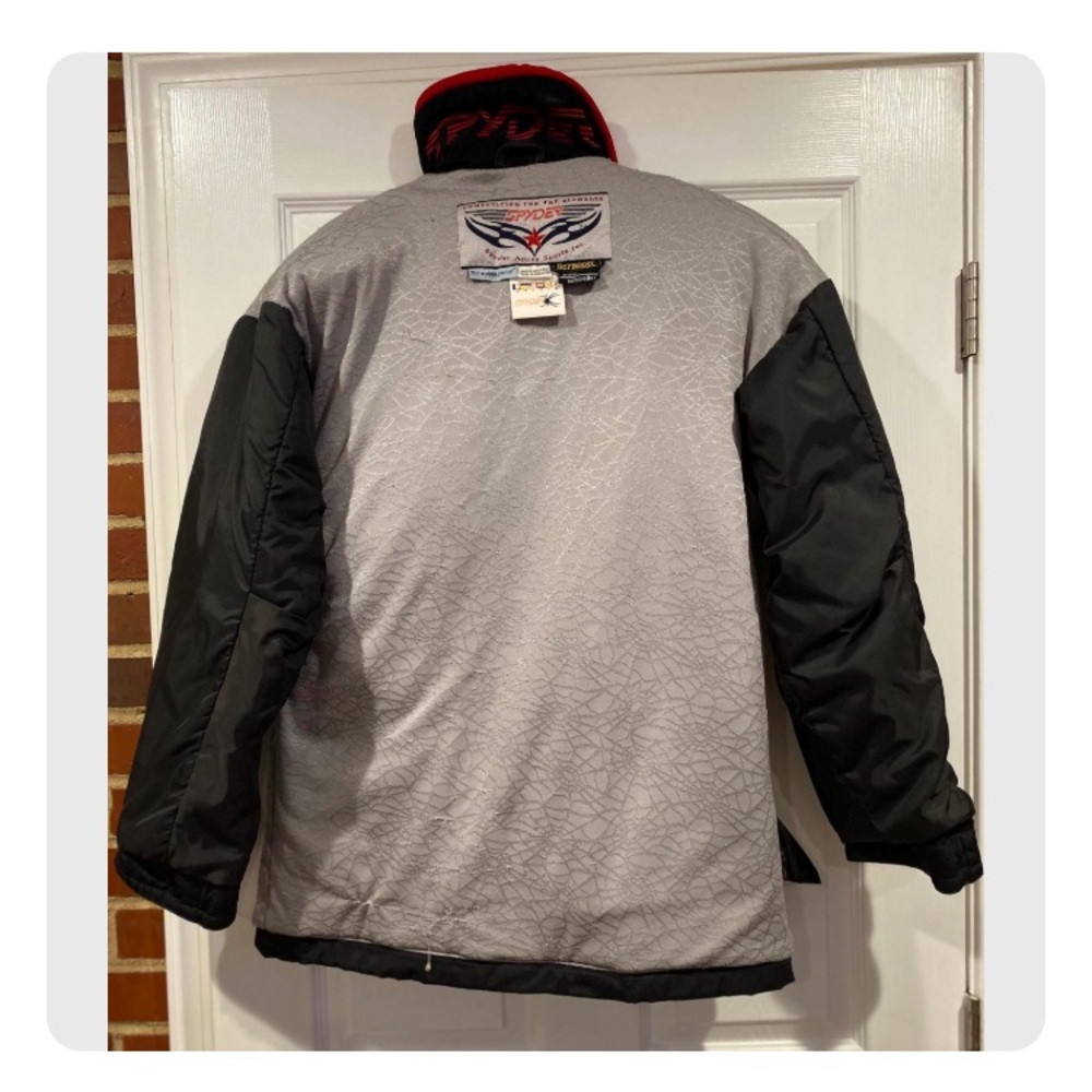 Vintage Spider Dermizax
Jacket Men's size S Black and Red with zip hood - Picture 10 of 17